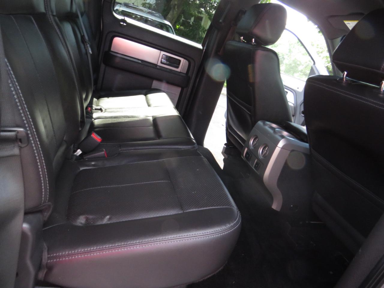 Ford F-150 4WD SuperCrew 145" Platinum 2013