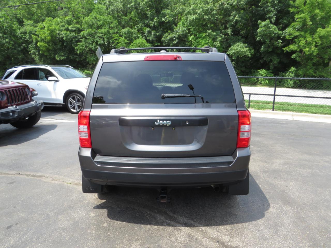 Jeep Patriot FWD 4dr Sport 2016