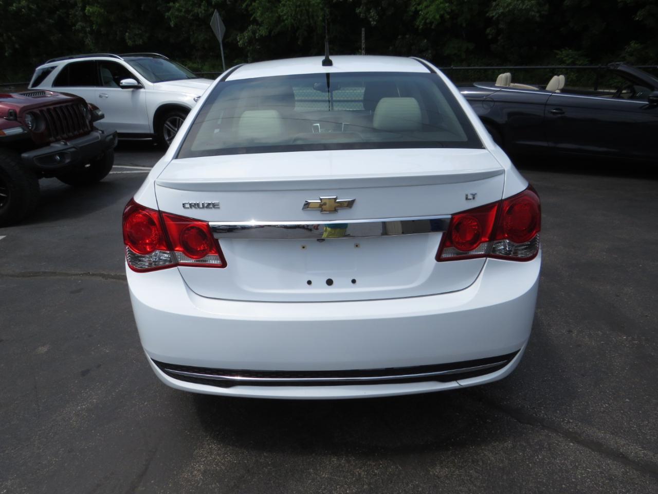 Chevrolet Cruze 4dr Sdn Auto 2LT 2013