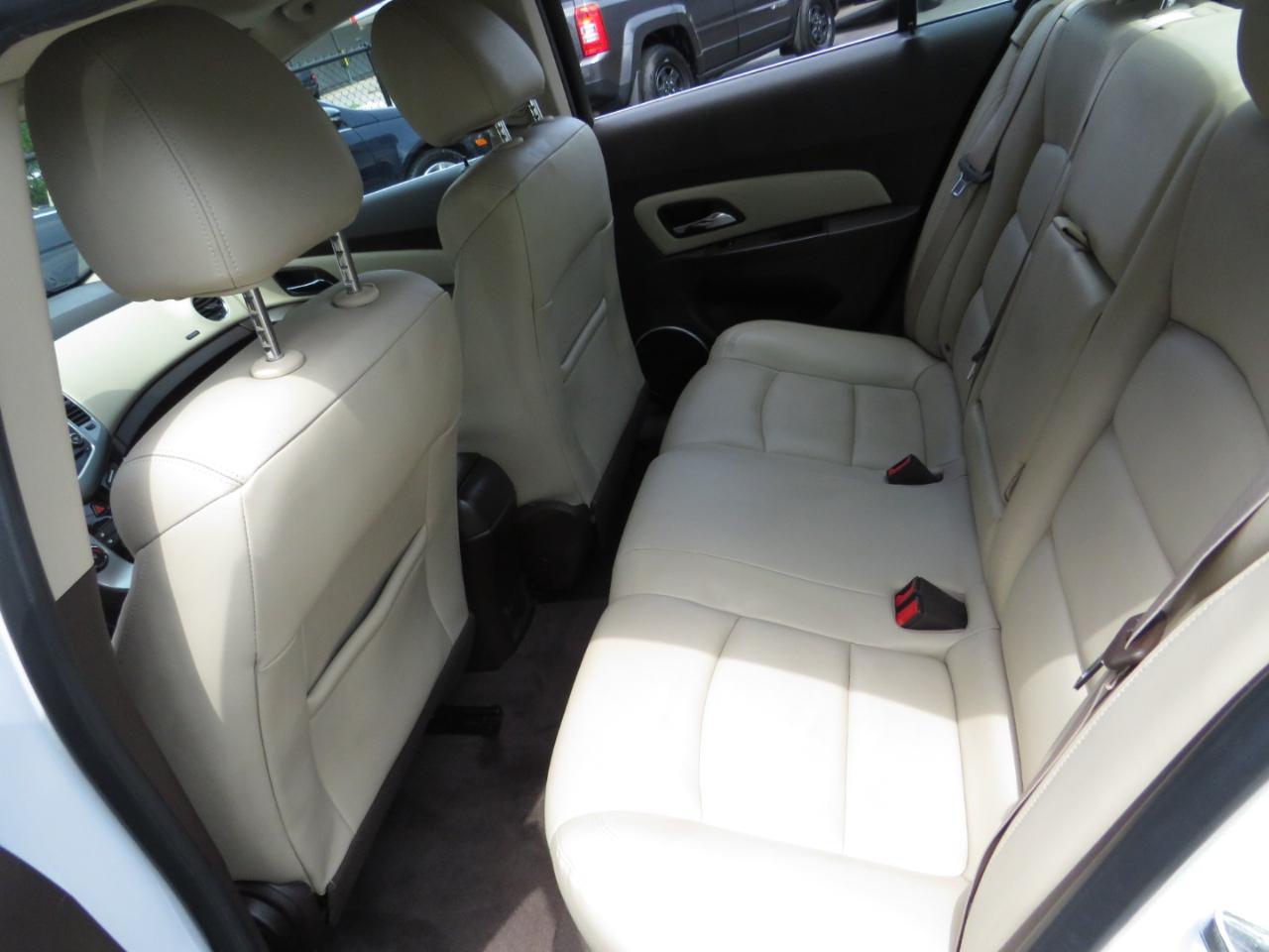 Chevrolet Cruze 4dr Sdn Auto 2LT 2013