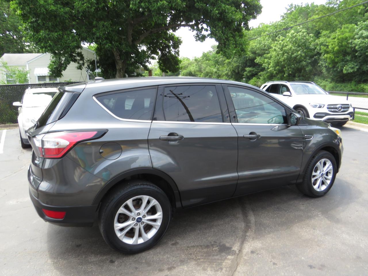 Ford Escape SE 4WD 2017