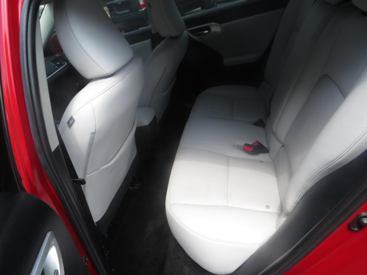 Lexus CT 200h FWD 4dr Hybrid 2012