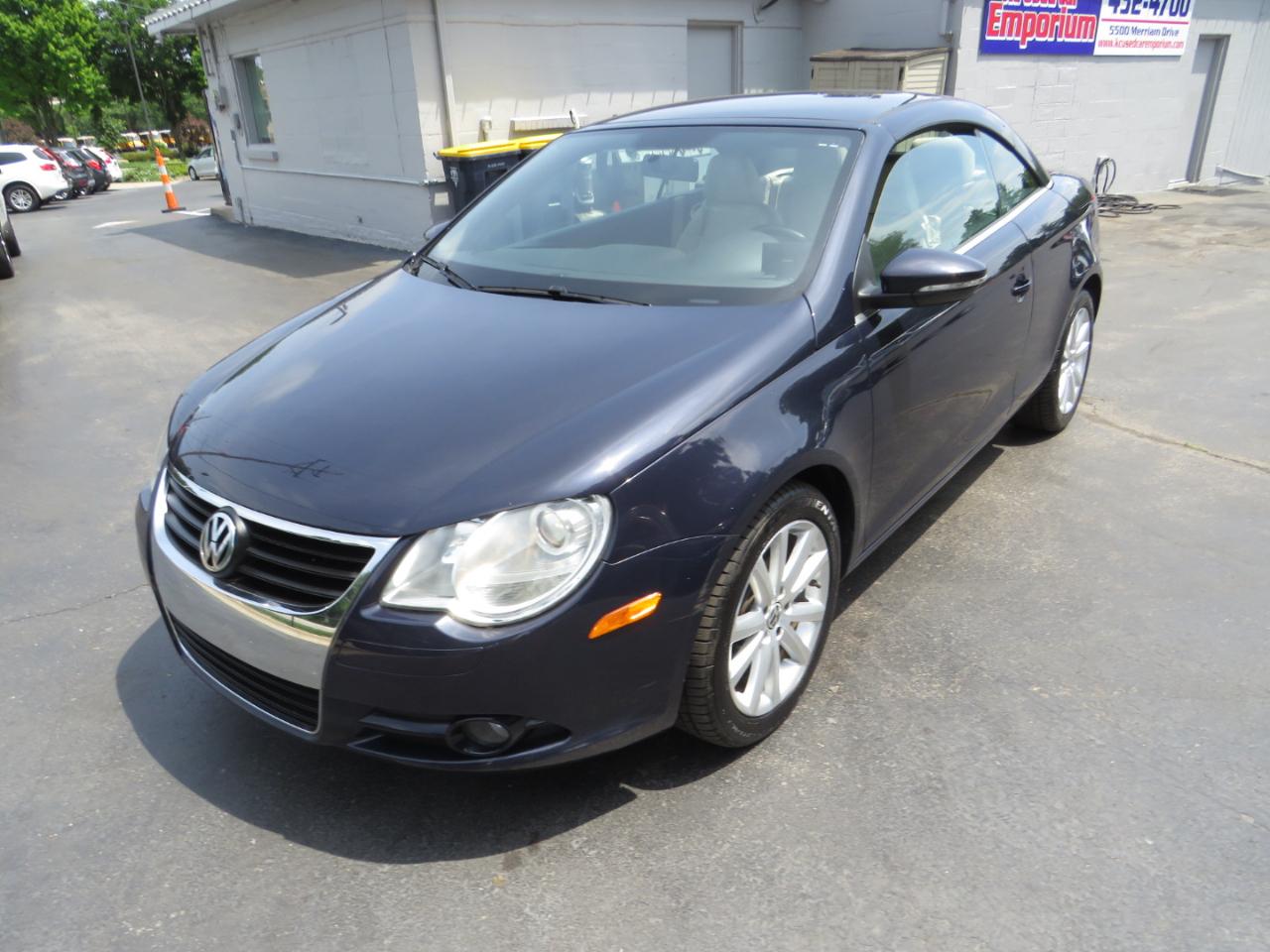 Volkswagen Eos 2dr Conv DSG Komfort 2010