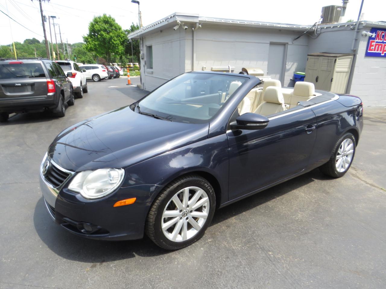 Volkswagen Eos 2dr Conv DSG Komfort 2010