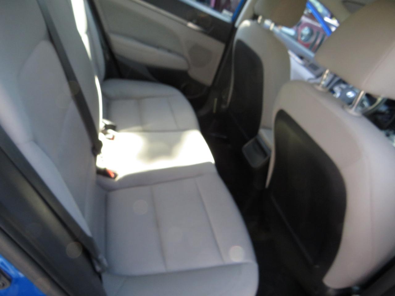 Hyundai Elantra SEL 2.0L Auto (Alabama) 2018