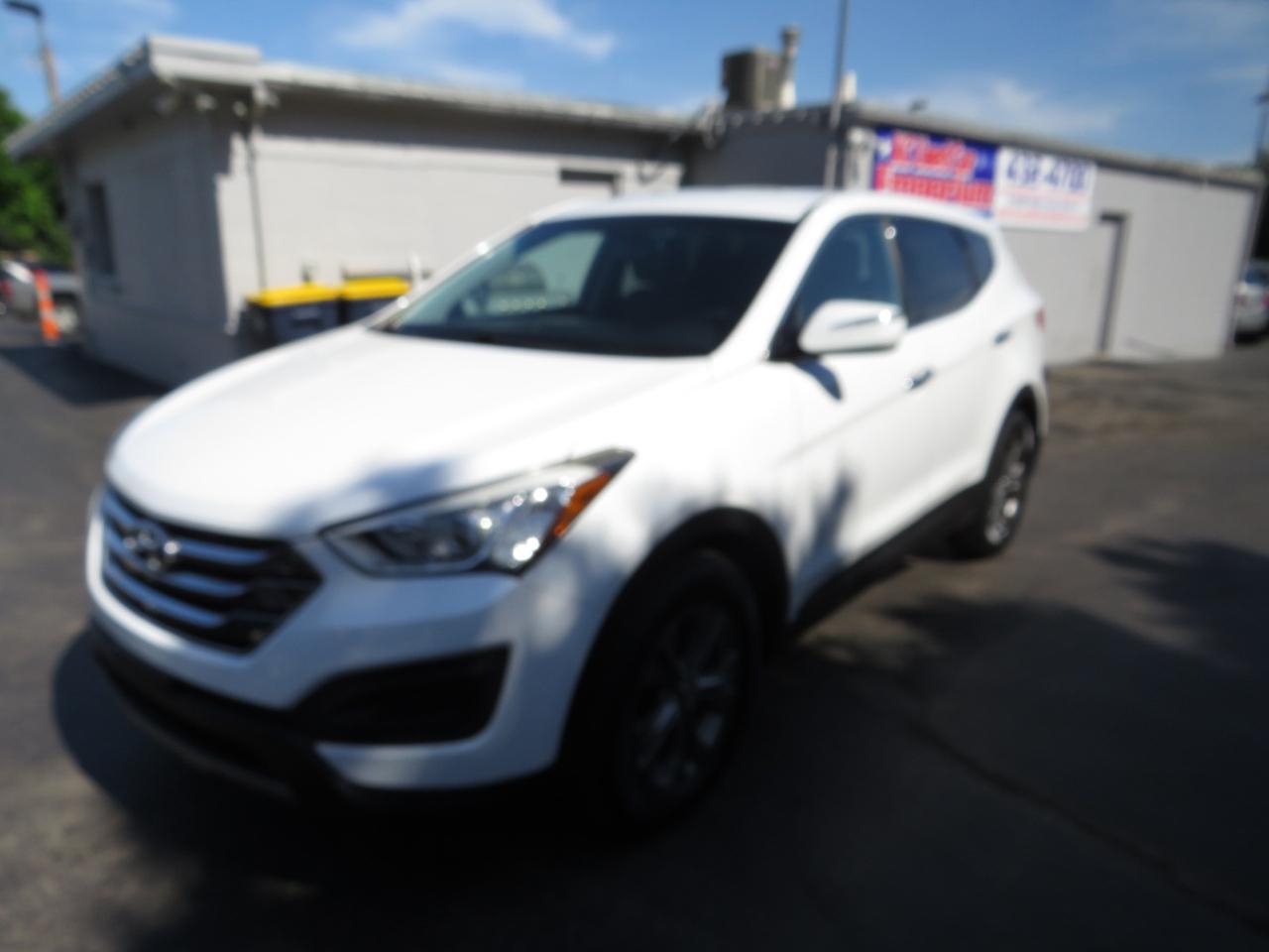 Hyundai Santa Fe Sport FWD 4dr 2.4 2014