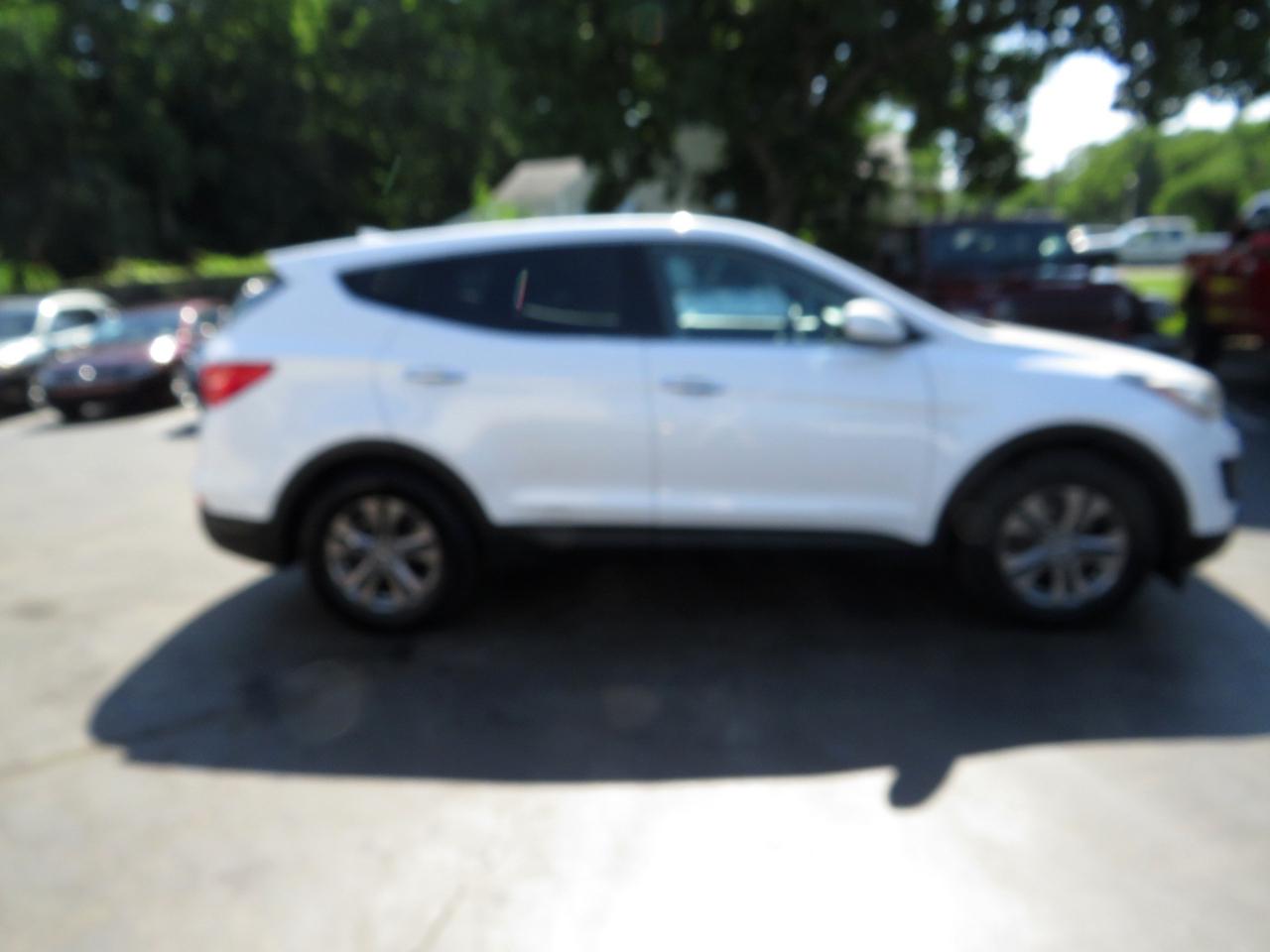 Hyundai Santa Fe Sport FWD 4dr 2.4 2014