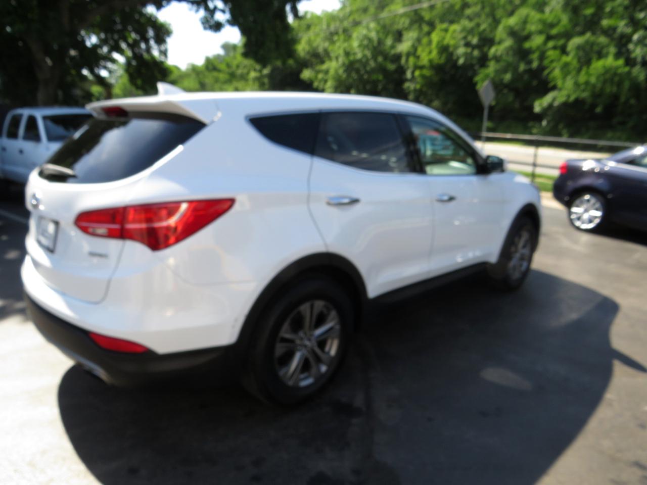 Hyundai Santa Fe Sport FWD 4dr 2.4 2014