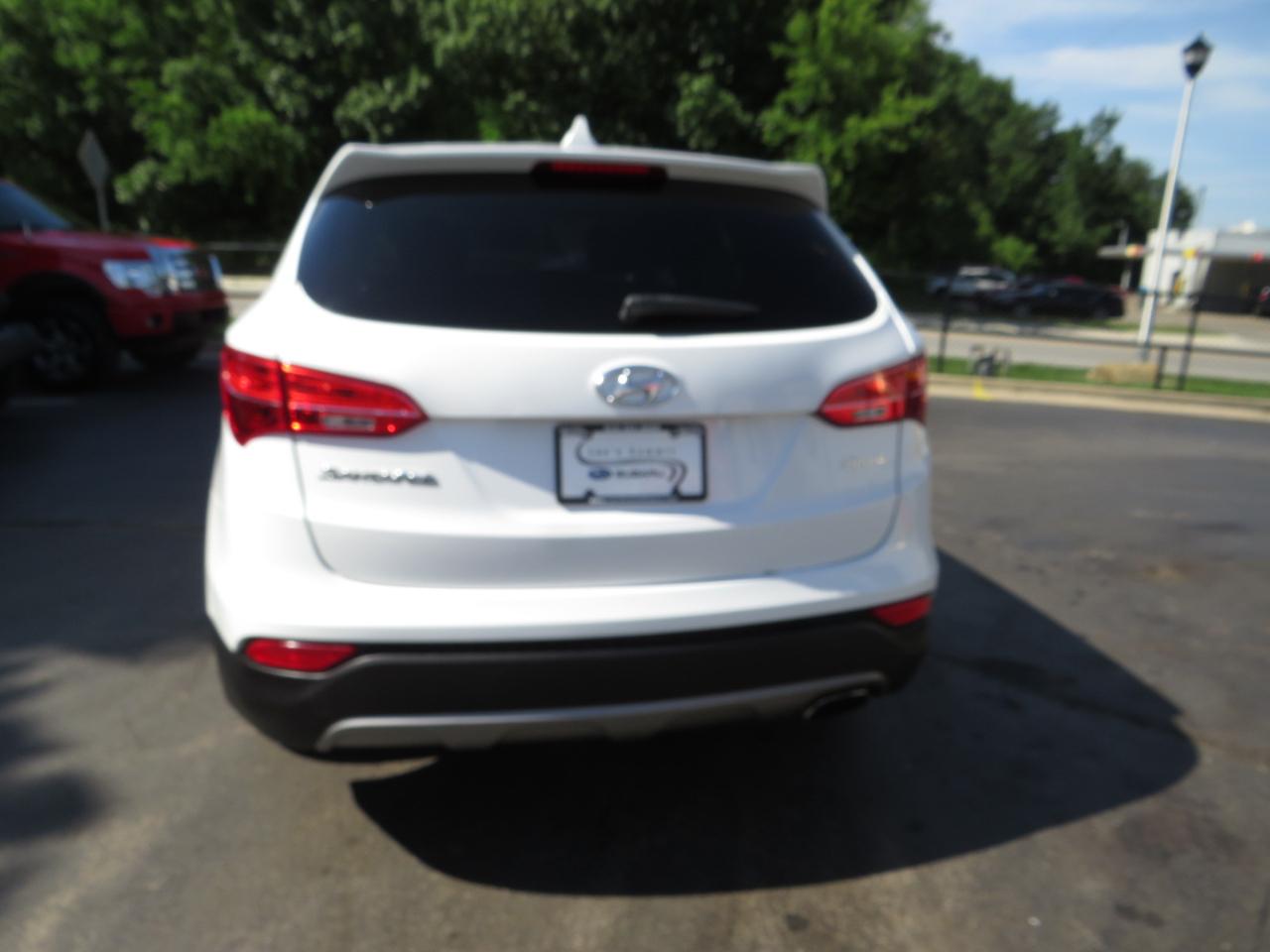 Hyundai Santa Fe Sport FWD 4dr 2.4 2014