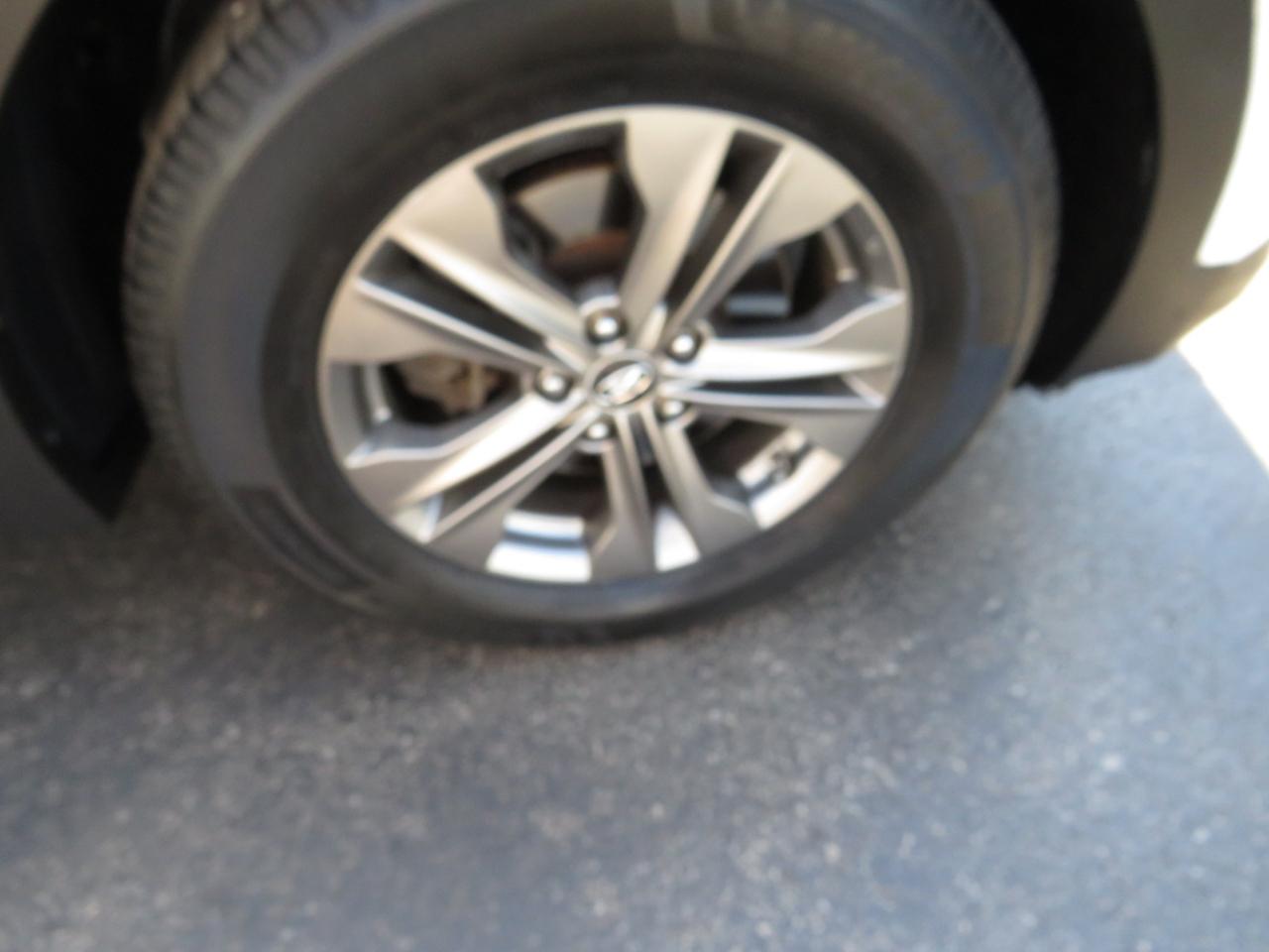 Hyundai Santa Fe Sport FWD 4dr 2.4 2014