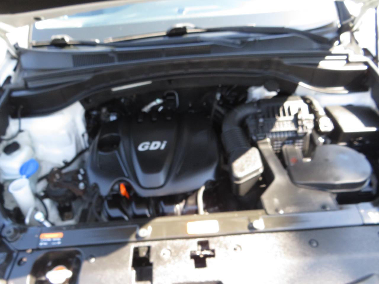 Hyundai Santa Fe Sport FWD 4dr 2.4 2014