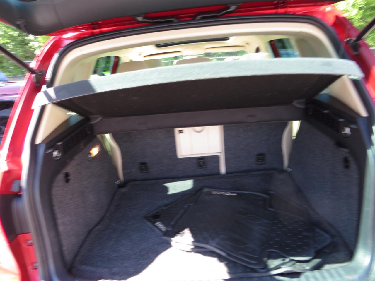 Volkswagen Tiguan 4WD 4dr Auto SEL w/Premium Nav & Dynaudio 2012