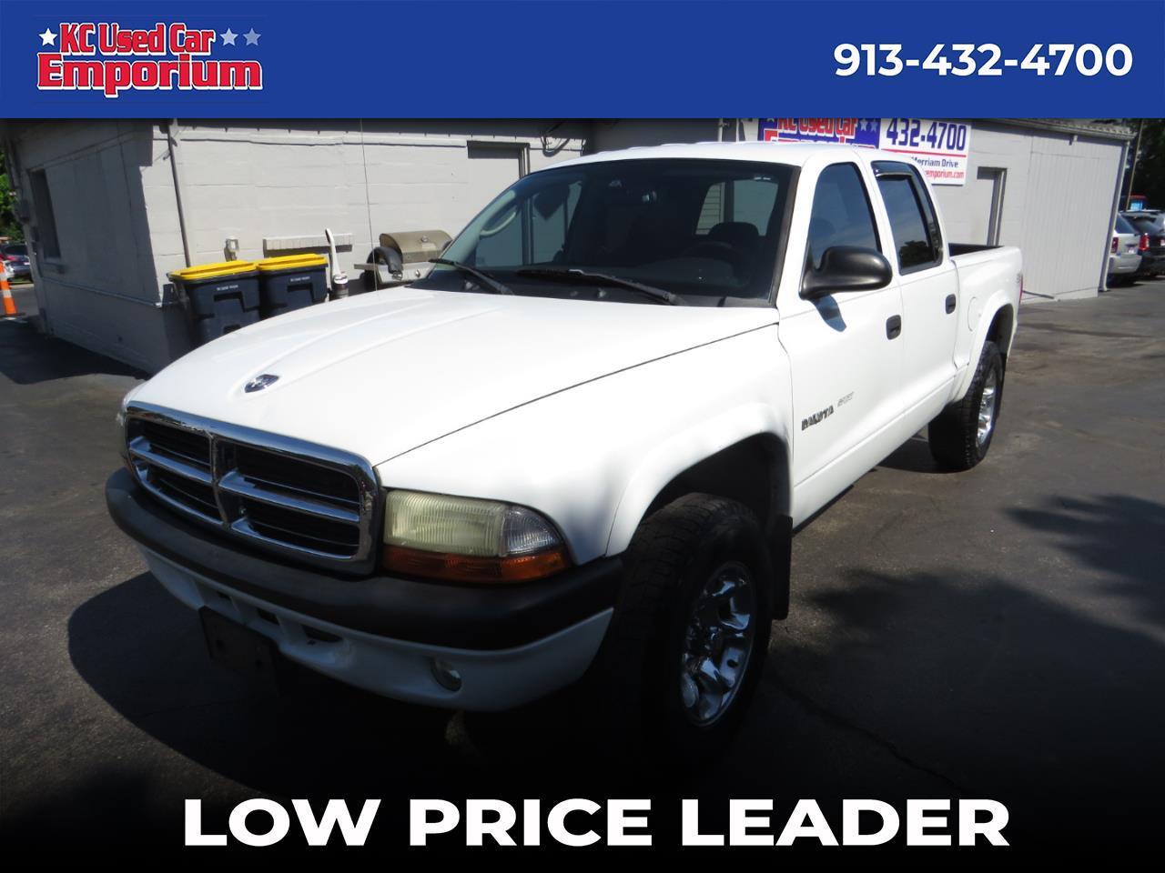 Dodge Dakota Quad Cab 131" WB 4WD Sport 2002