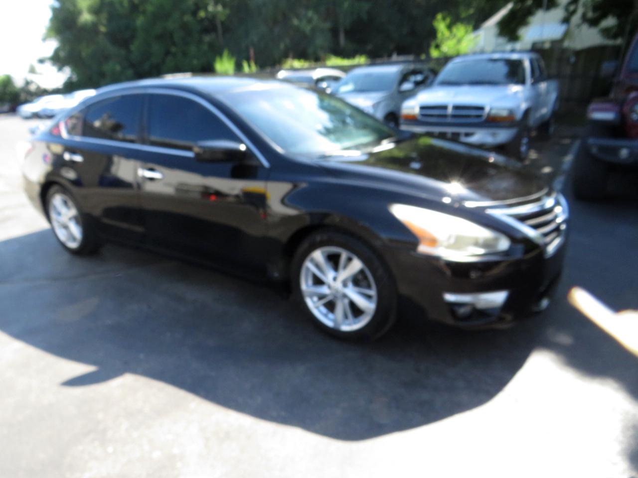 Nissan Altima 4dr Sdn I4 2.5 SV 2015