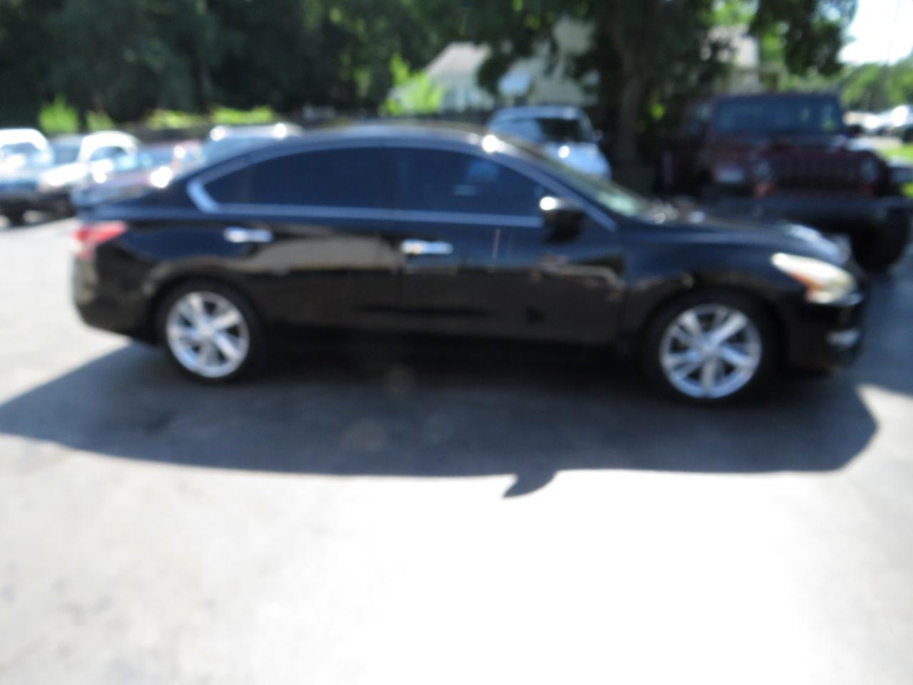 Nissan Altima 4dr Sdn I4 2.5 SV 2015