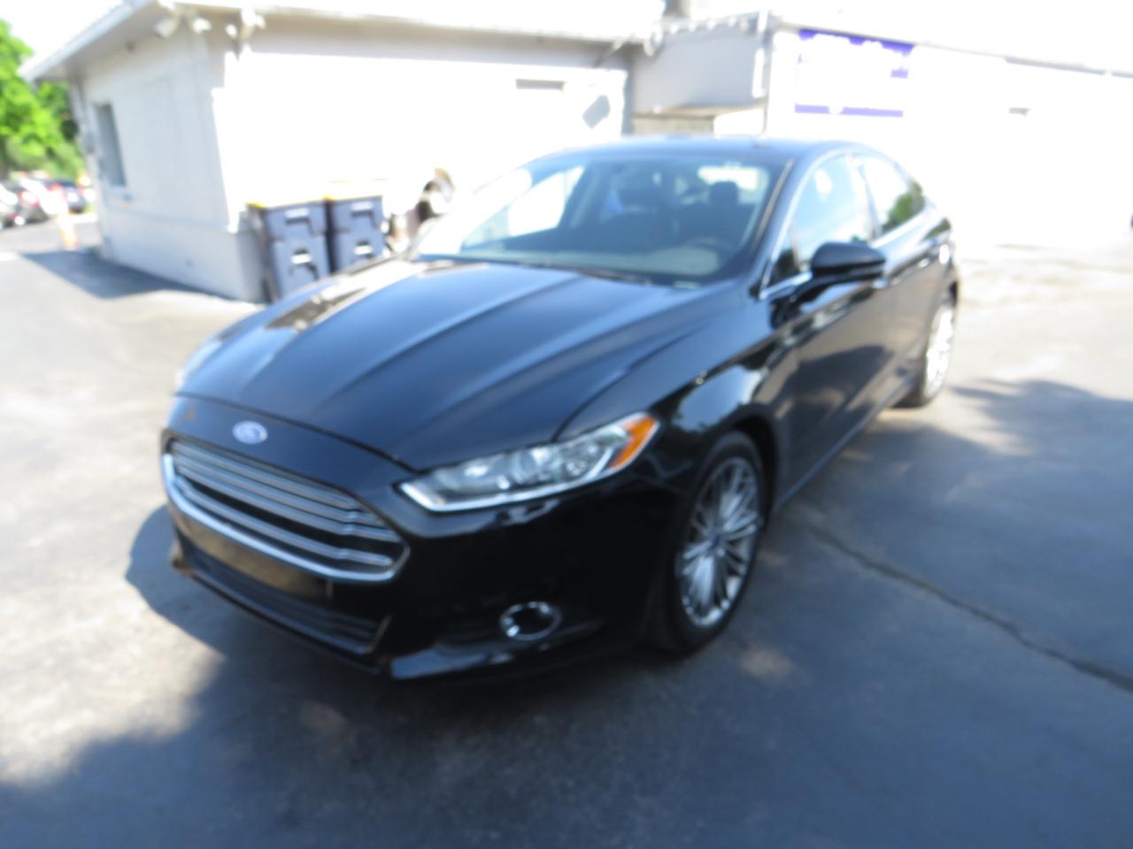 Ford Fusion 4dr Sdn SE FWD 2015