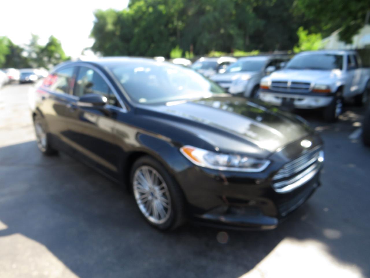 Ford Fusion 4dr Sdn SE FWD 2015