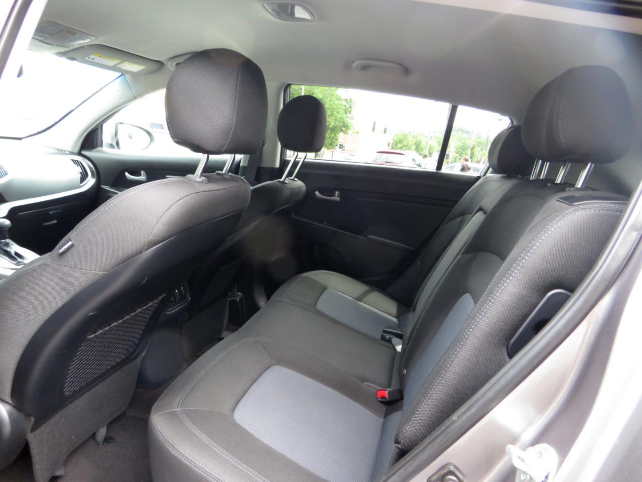Kia Sportage 2WD 4dr LX 2015