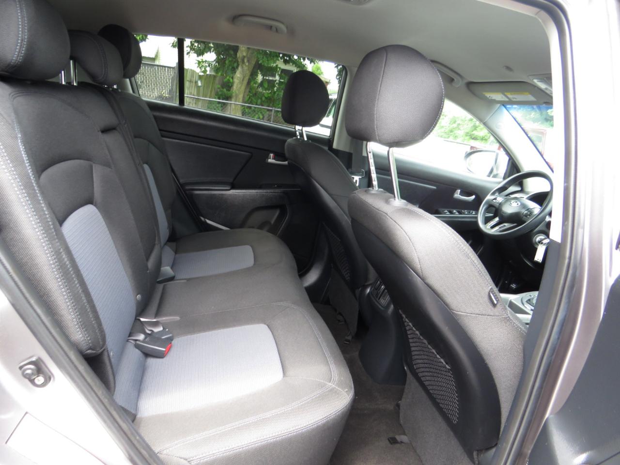 Kia Sportage 2WD 4dr LX 2015