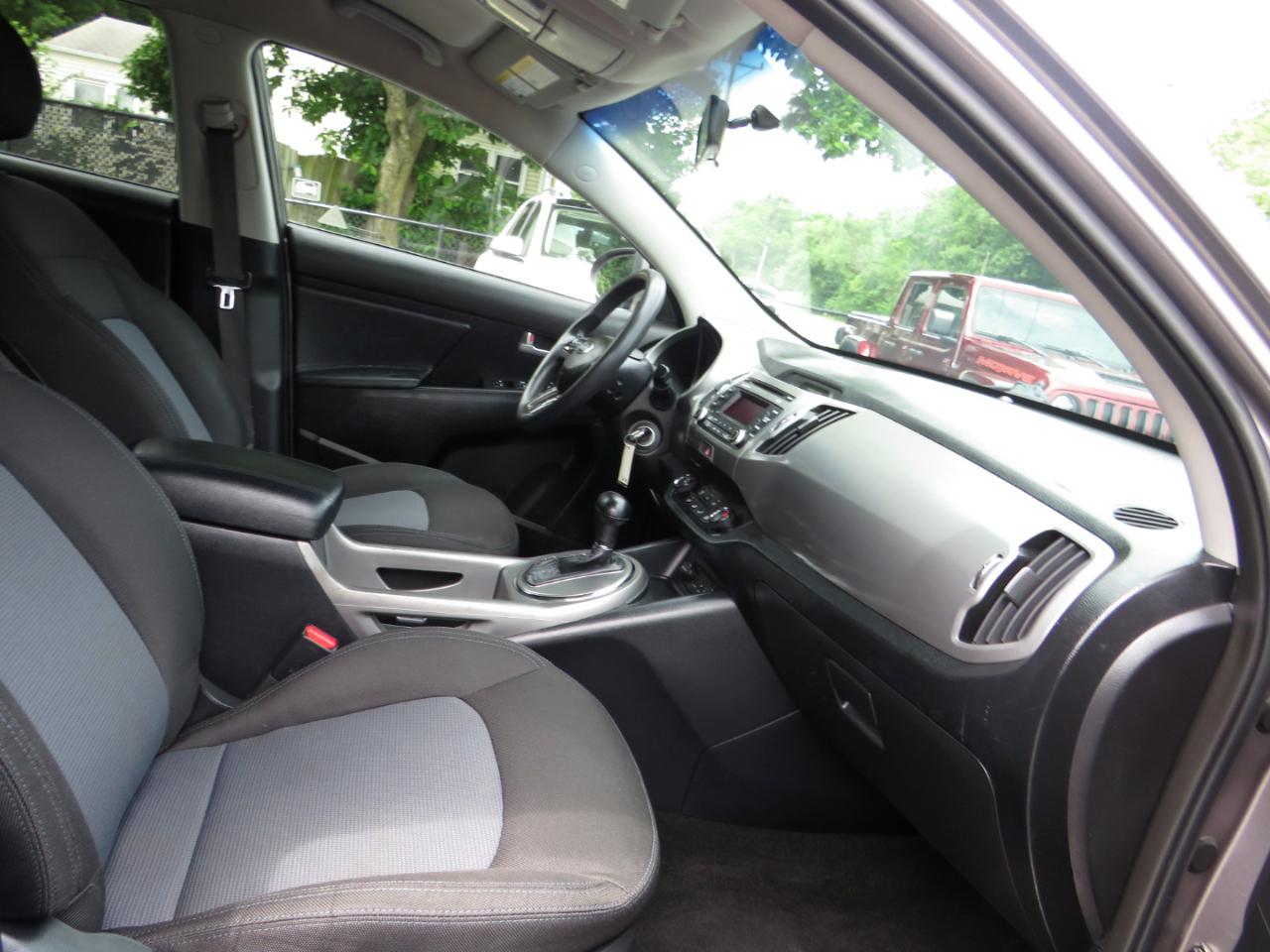Kia Sportage 2WD 4dr LX 2015