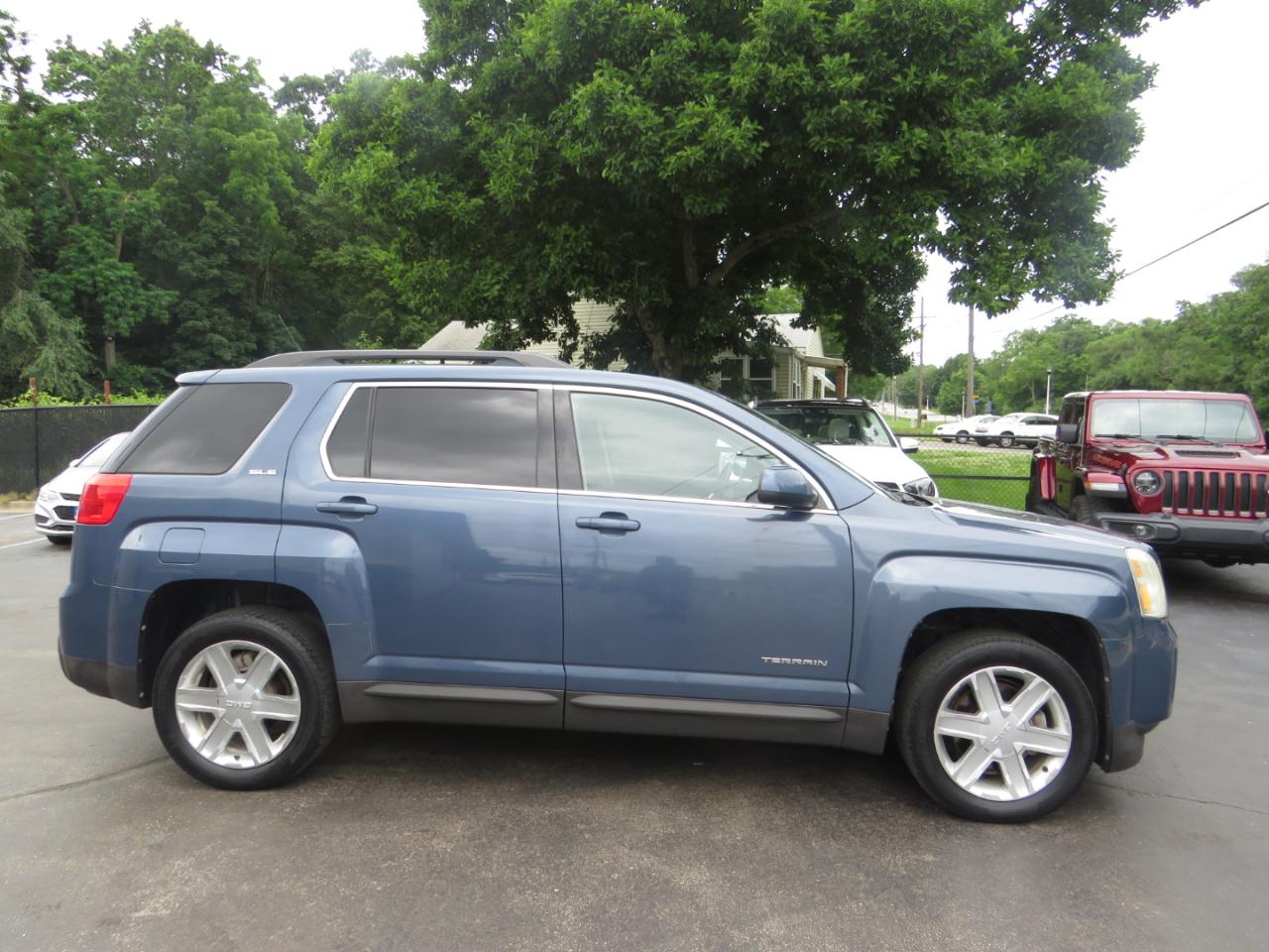 GMC Terrain FWD 4dr SLE-2 2011
