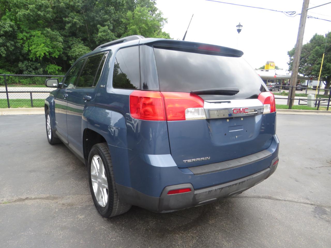 GMC Terrain FWD 4dr SLE-2 2011
