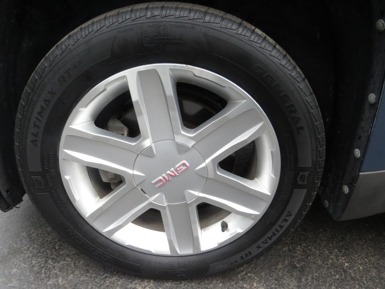 GMC Terrain FWD 4dr SLE-2 2011