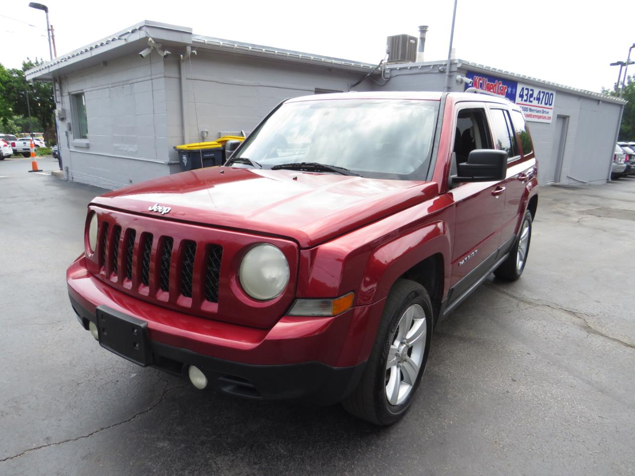 Jeep Patriot FWD 4dr Latitude 2012