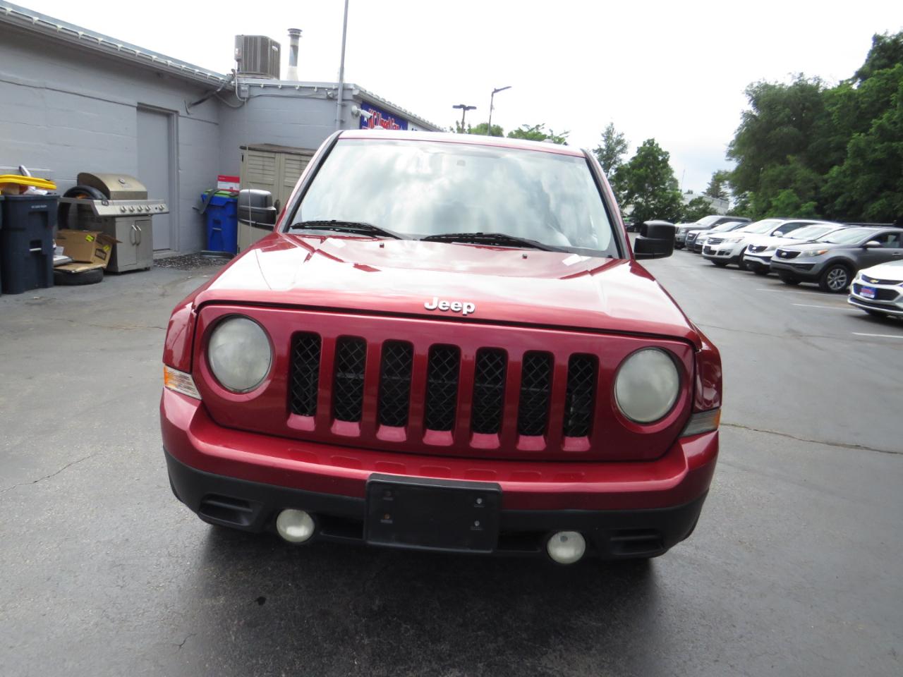 Jeep Patriot FWD 4dr Latitude 2012