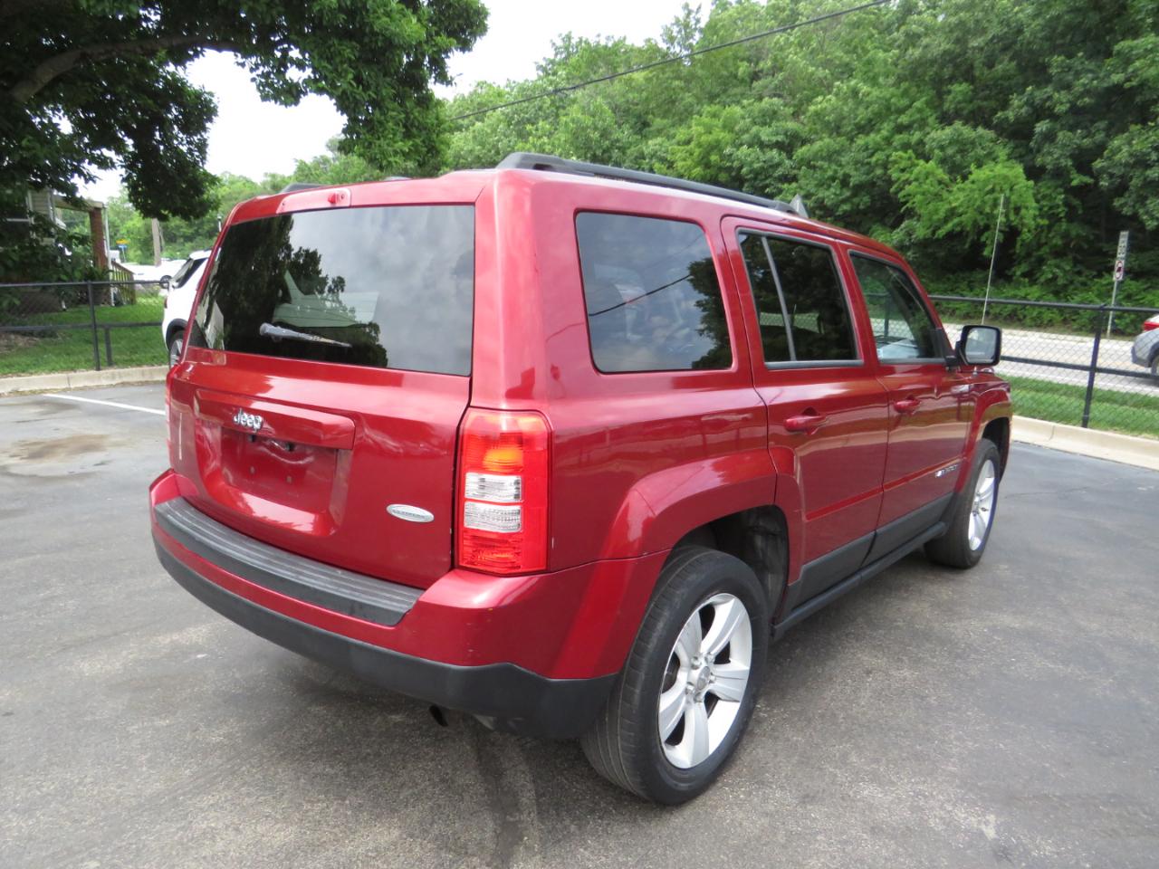Jeep Patriot FWD 4dr Latitude 2012
