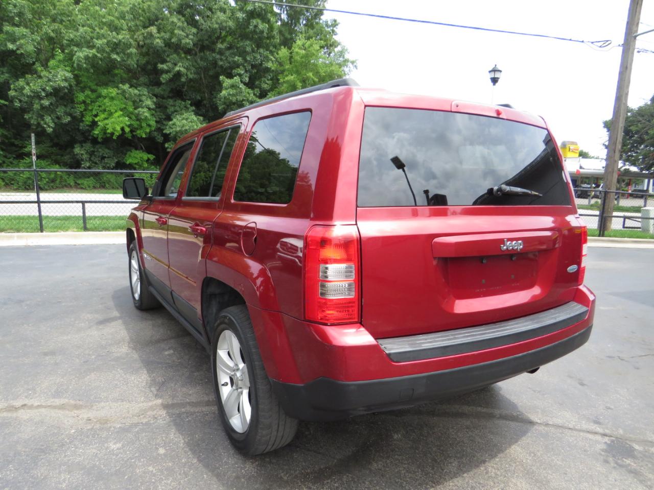 Jeep Patriot FWD 4dr Latitude 2012