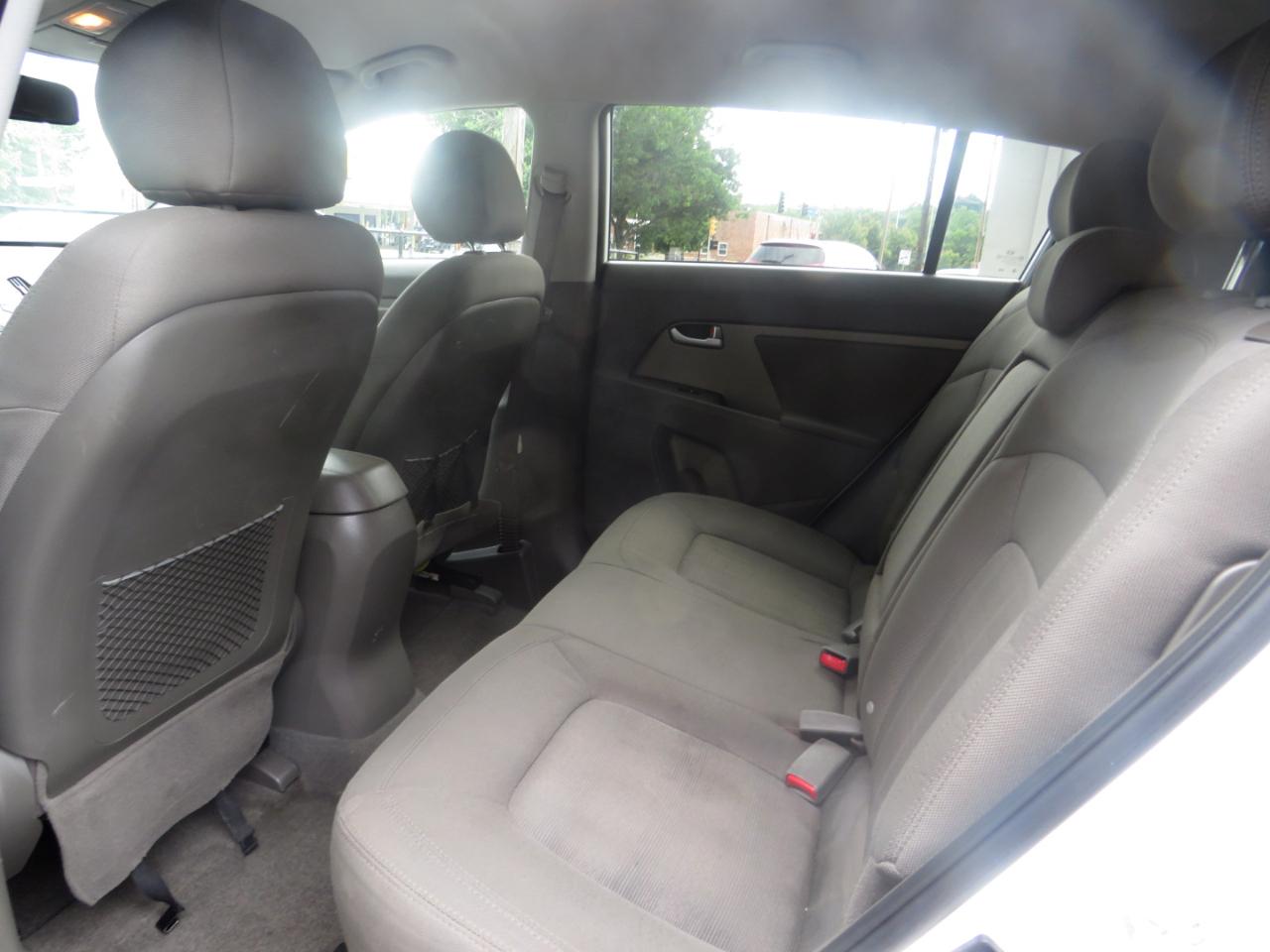 Kia Sportage 2WD 4dr LX 2013