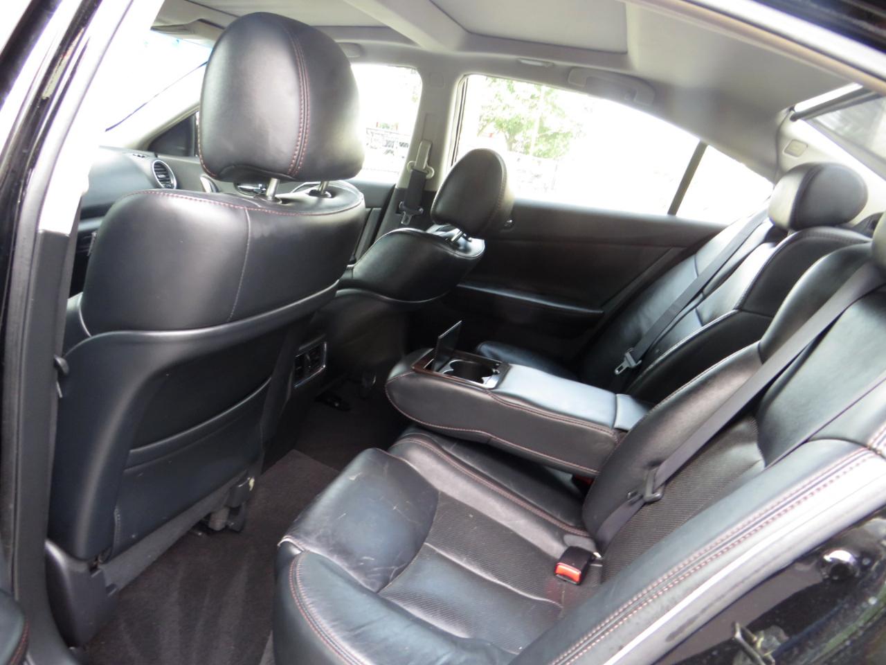 Nissan Maxima 4dr Sdn 3.5 SV w/Premium Pkg 2013