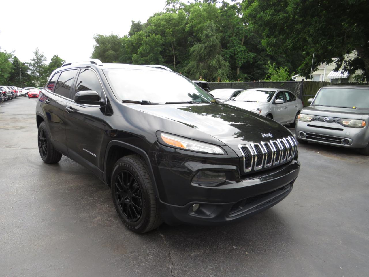 Jeep Cherokee 4WD 4dr Latitude 2014