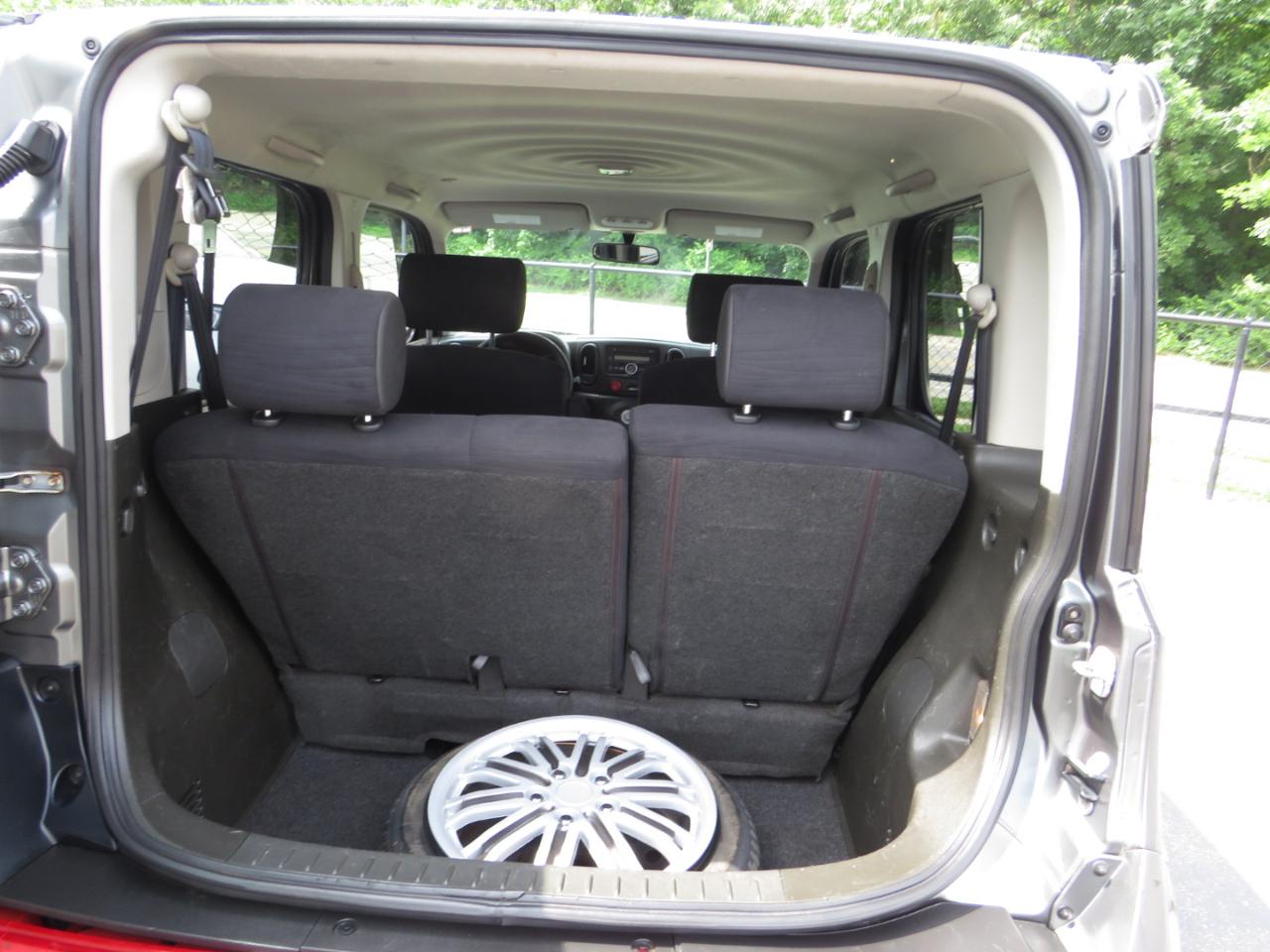 Nissan Cube 5dr Wgn I4 CVT 1.8 S 2011