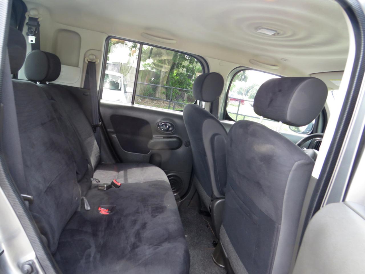 Nissan Cube 5dr Wgn I4 CVT 1.8 S 2011