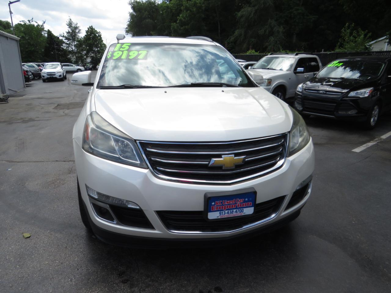 Chevrolet Traverse FWD 4dr LT w/2LT 2015