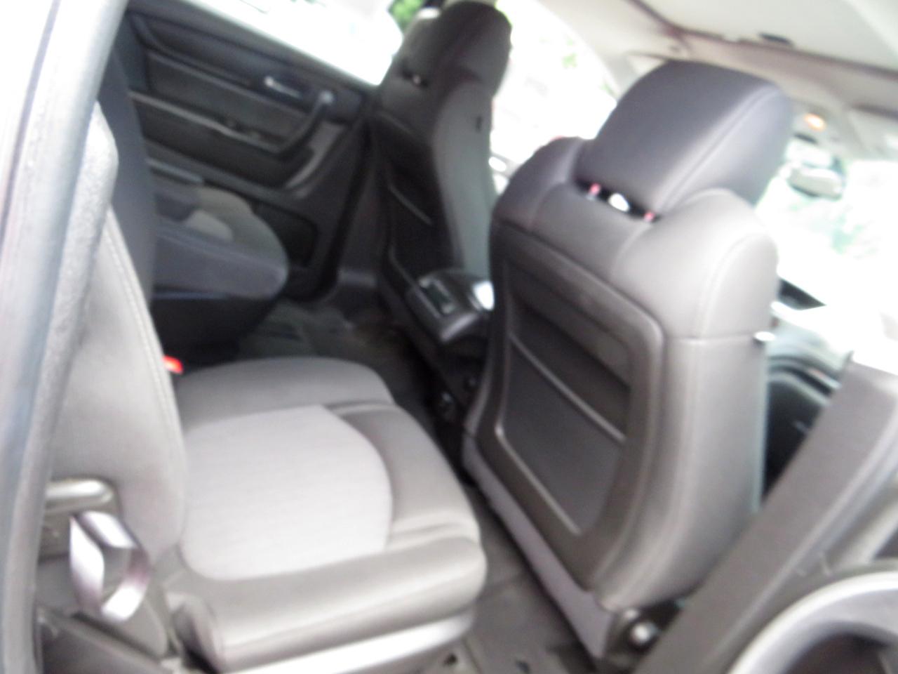 Chevrolet Traverse FWD 4dr LT w/2LT 2015