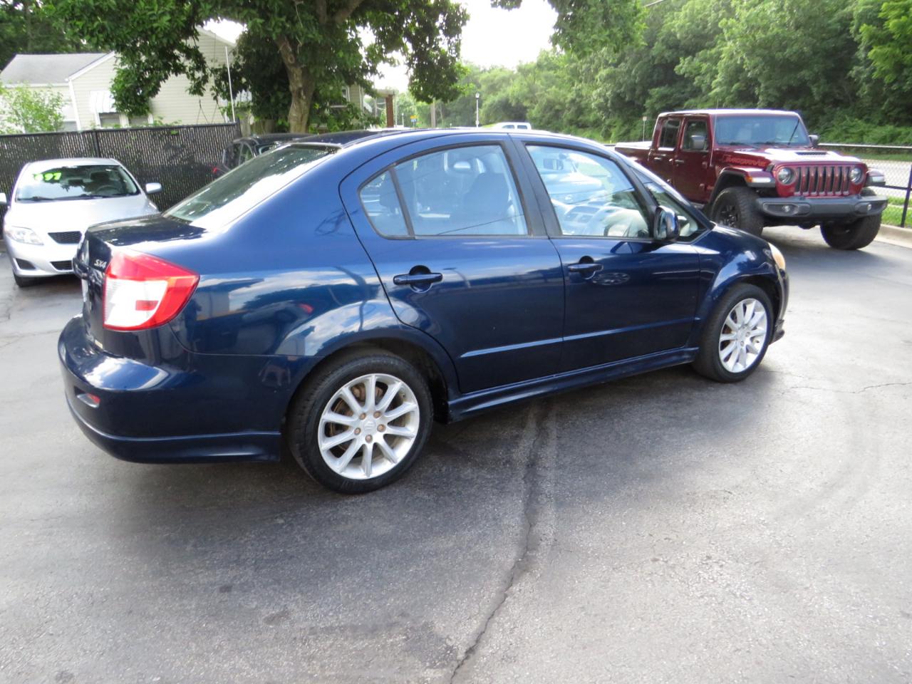 Suzuki SX4 4dr Sdn Man Sport FWD 2009