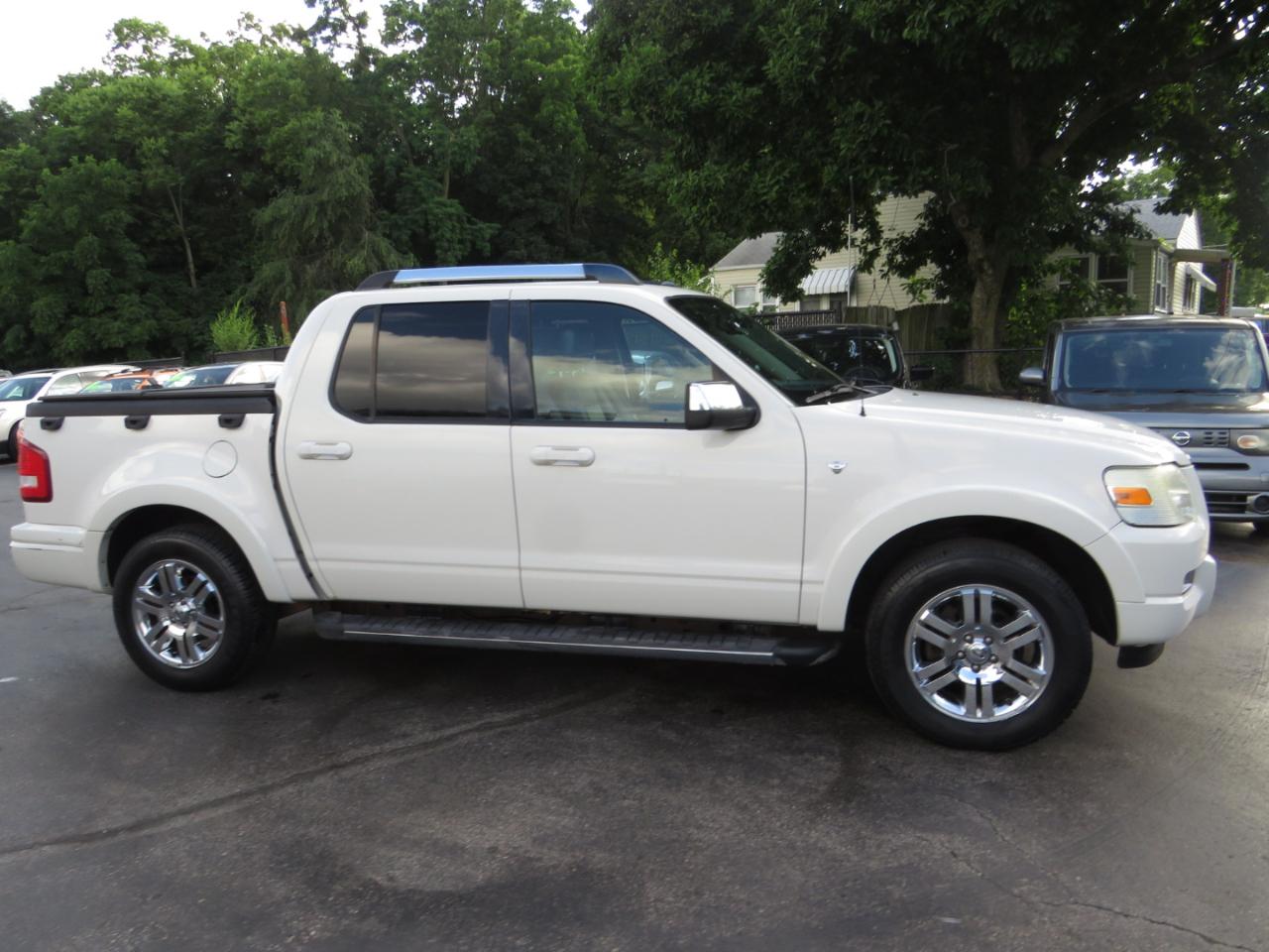 Ford Explorer Sport Trac 4WD 4dr V8 Limited 2008