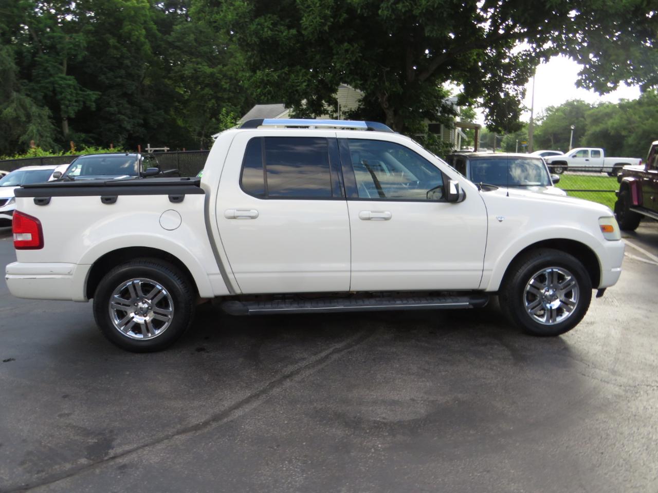 Ford Explorer Sport Trac 4WD 4dr V8 Limited 2008