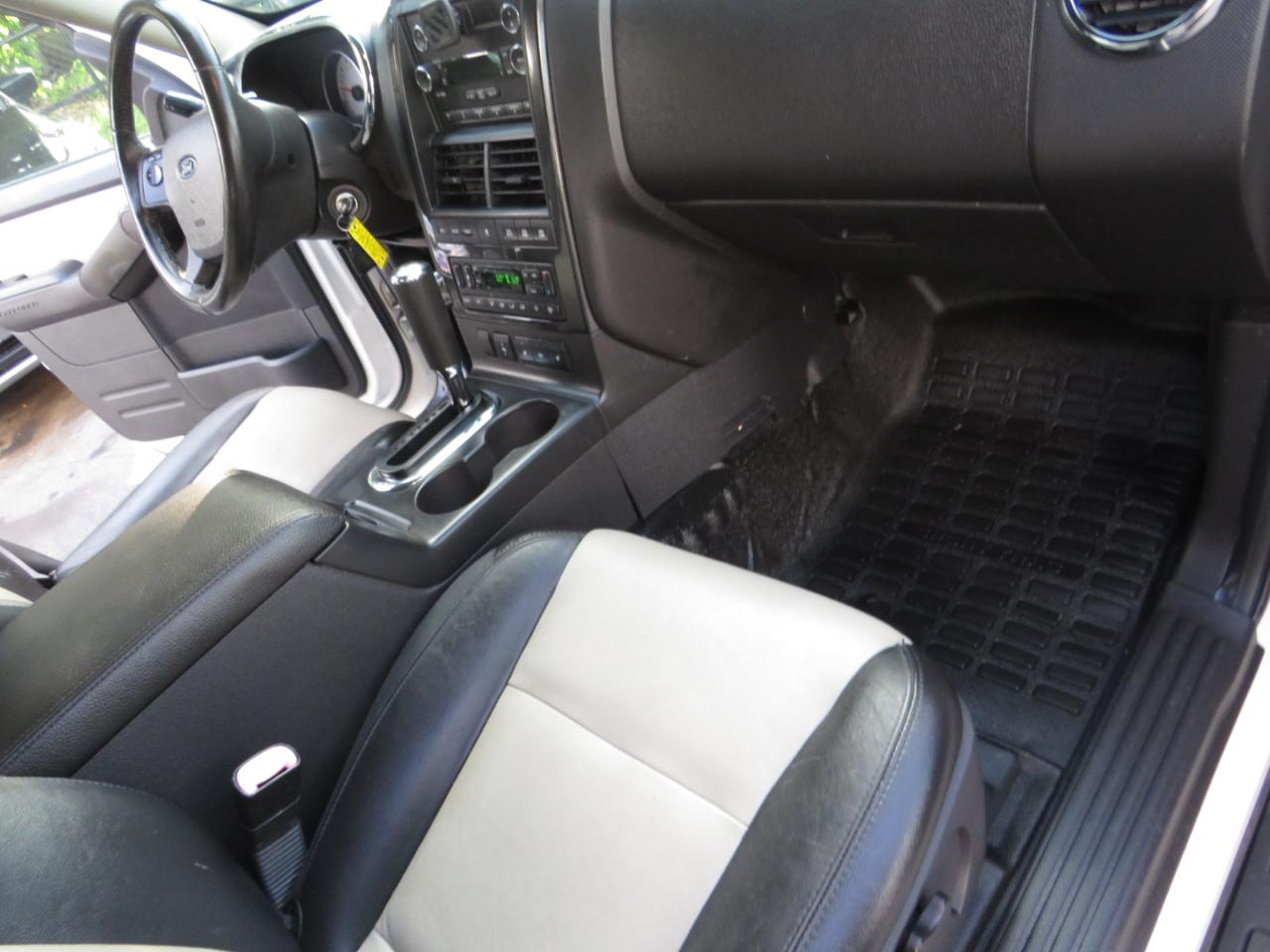 Ford Explorer Sport Trac 4WD 4dr V8 Limited 2008