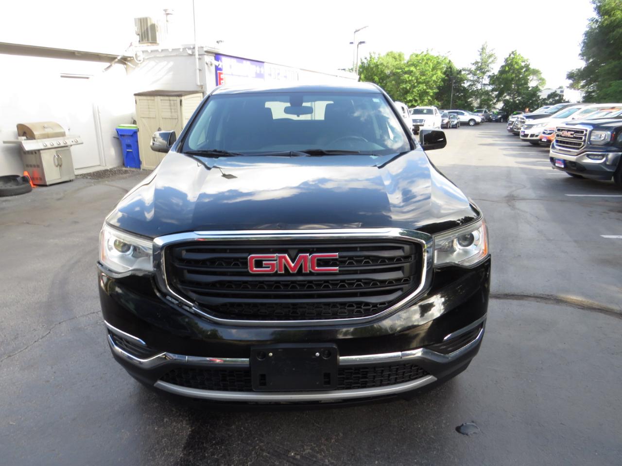GMC Acadia FWD 4dr SLE w/SLE-1 2019