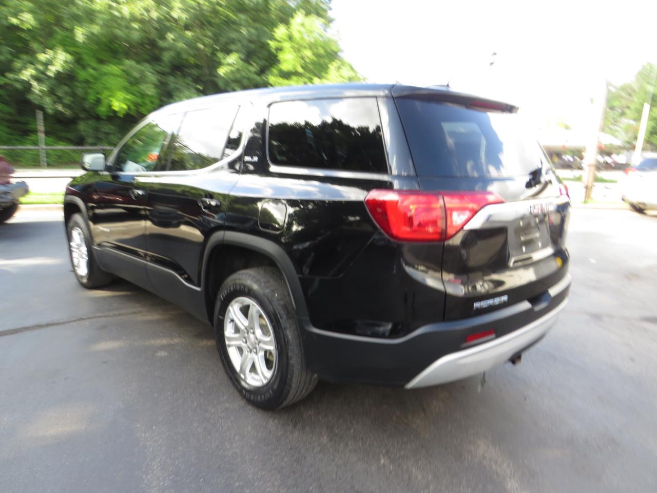 GMC Acadia FWD 4dr SLE w/SLE-1 2019
