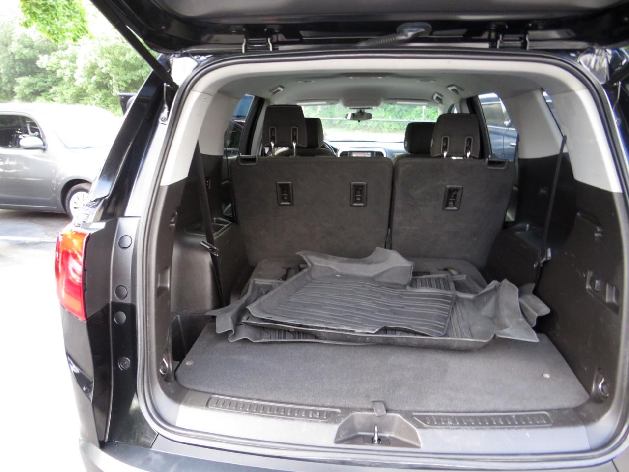 GMC Acadia FWD 4dr SLE w/SLE-1 2019