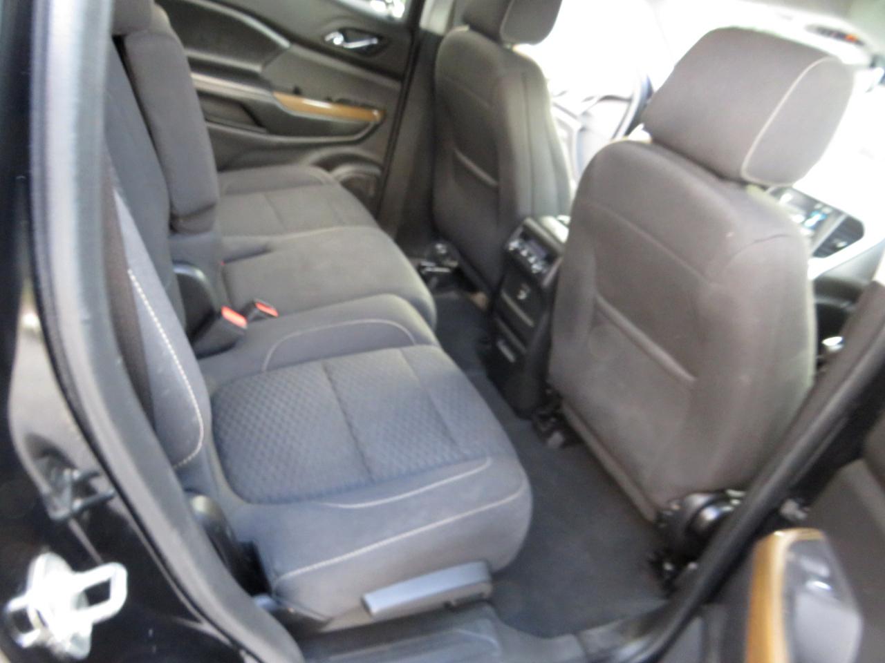 GMC Acadia FWD 4dr SLE w/SLE-1 2019