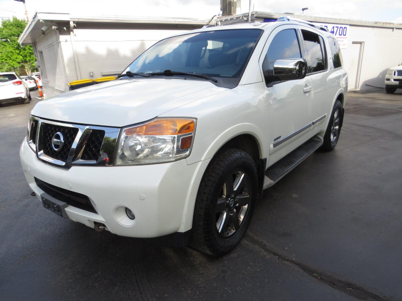 Nissan Armada 4WD 4dr Platinum 2013