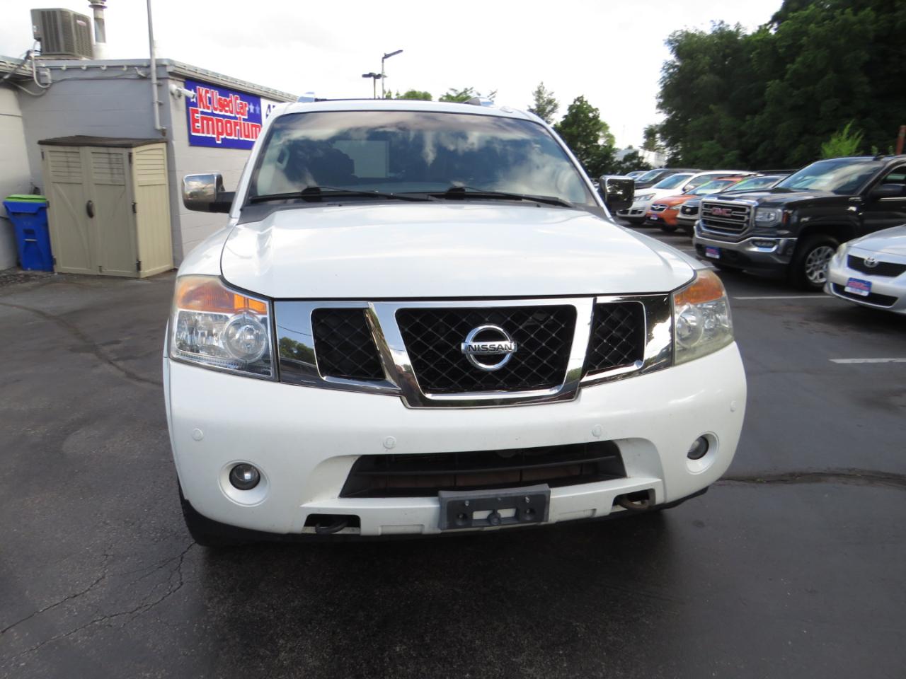 Nissan Armada 4WD 4dr Platinum 2013