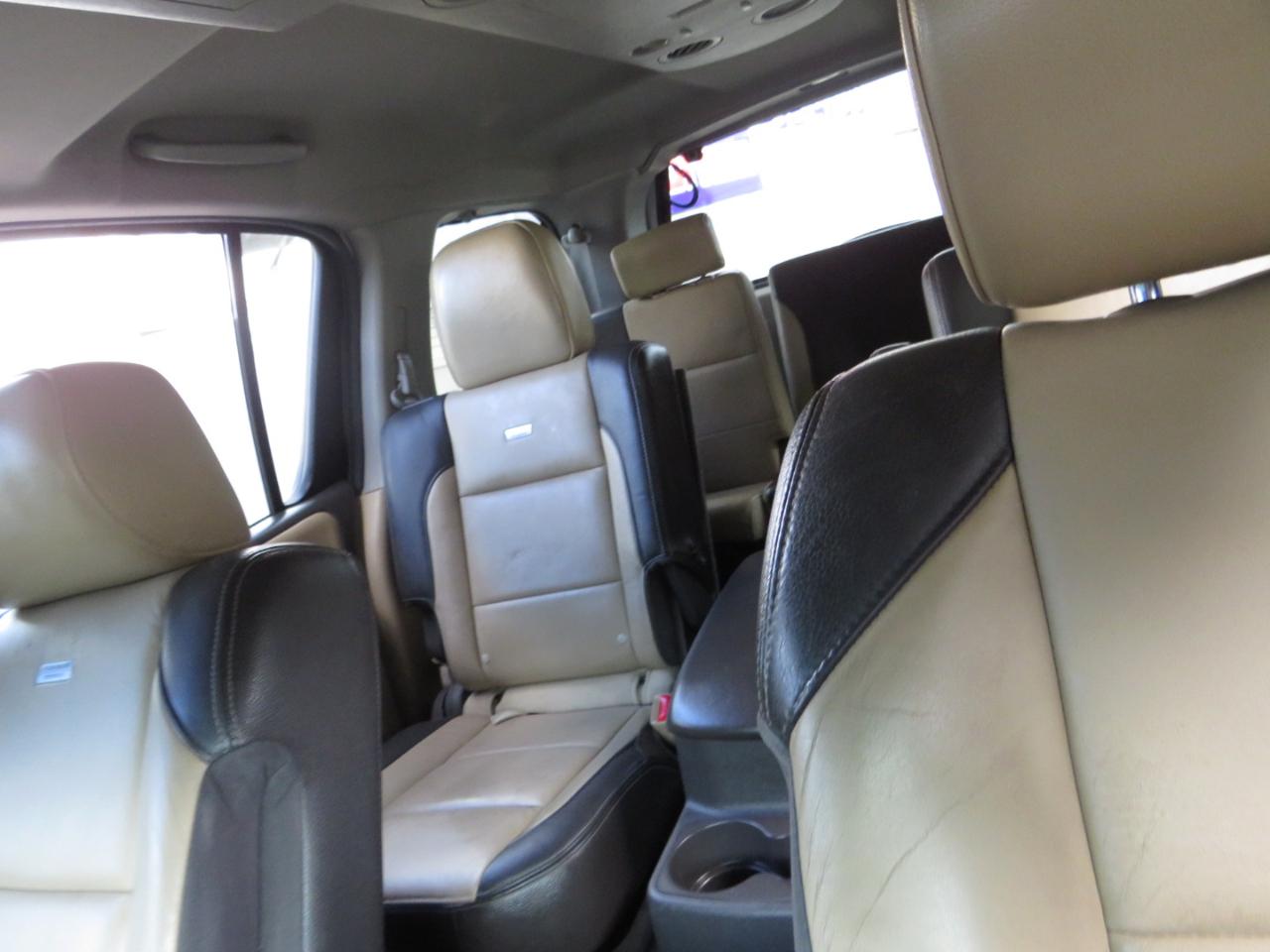 Nissan Armada 4WD 4dr Platinum 2013