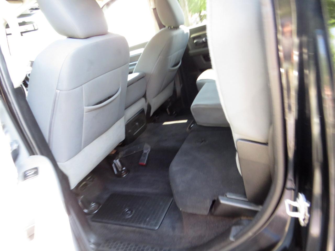 RAM 1500 4WD Crew Cab 140.5" Big Horn 2013